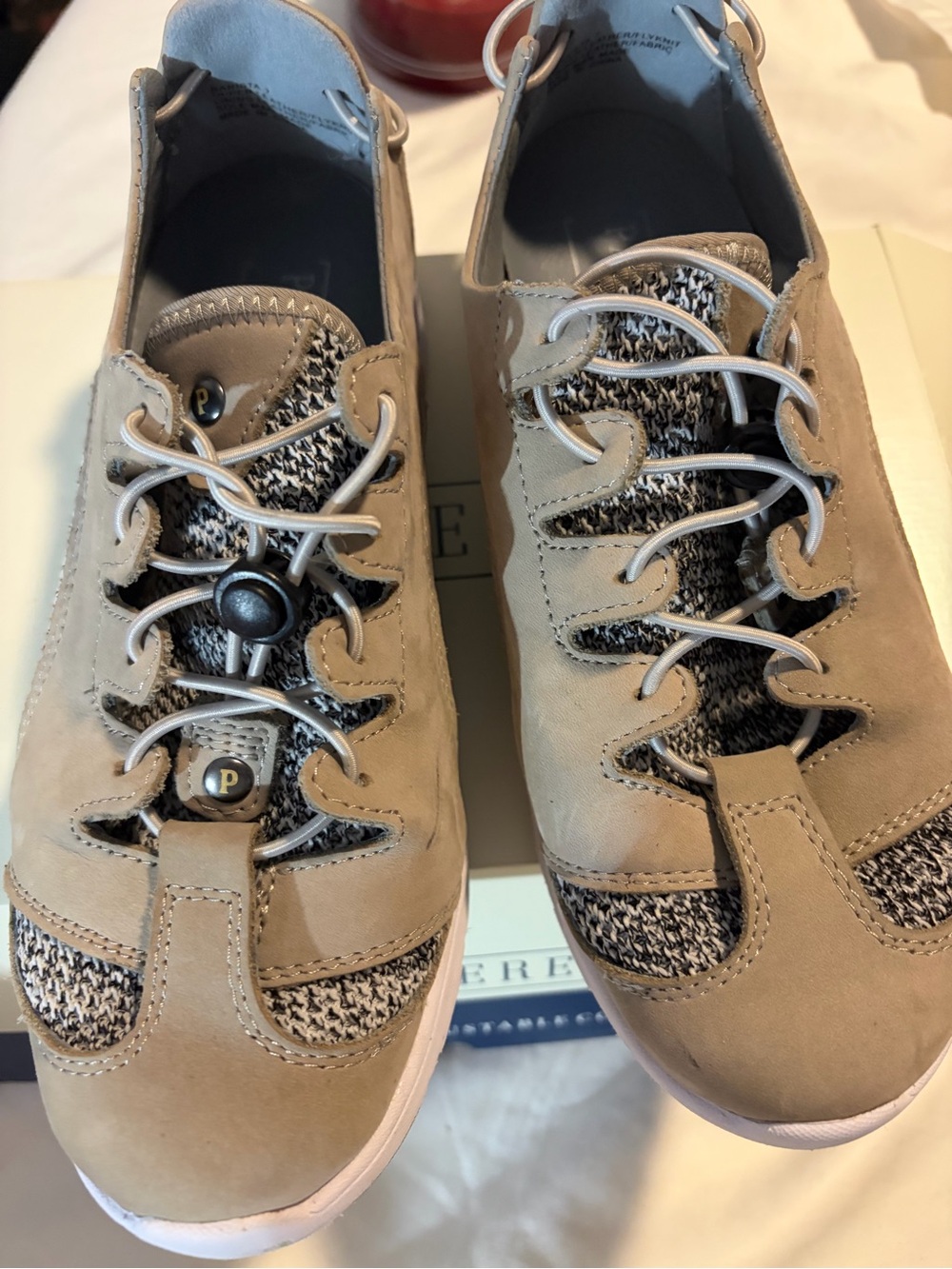 Pandere Grey Nubuck Leather /Flyknit Barista Knit Panel size 7 new in box